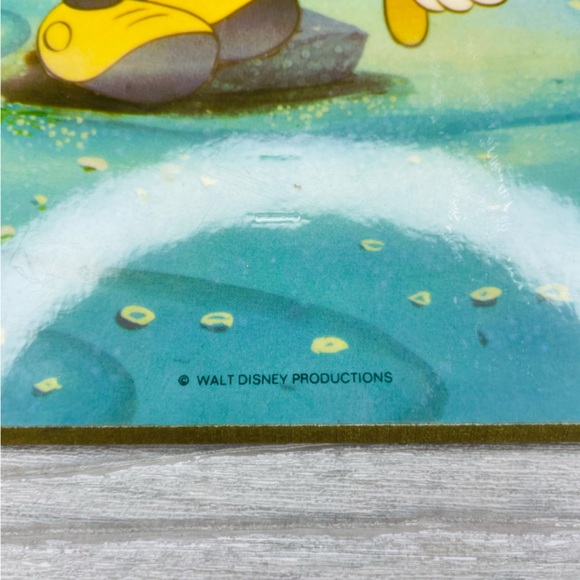 Vintage Disney pressed board Pinocchio Jiminy cricket wall hangin decoration art - Picture 5 of 6